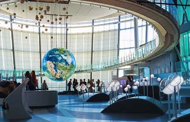 The Role of Museums and Science Centers in Advancing Environmental Education